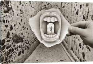 Pencil vs. Camera 34 - Giant Mouth - Canvas Print