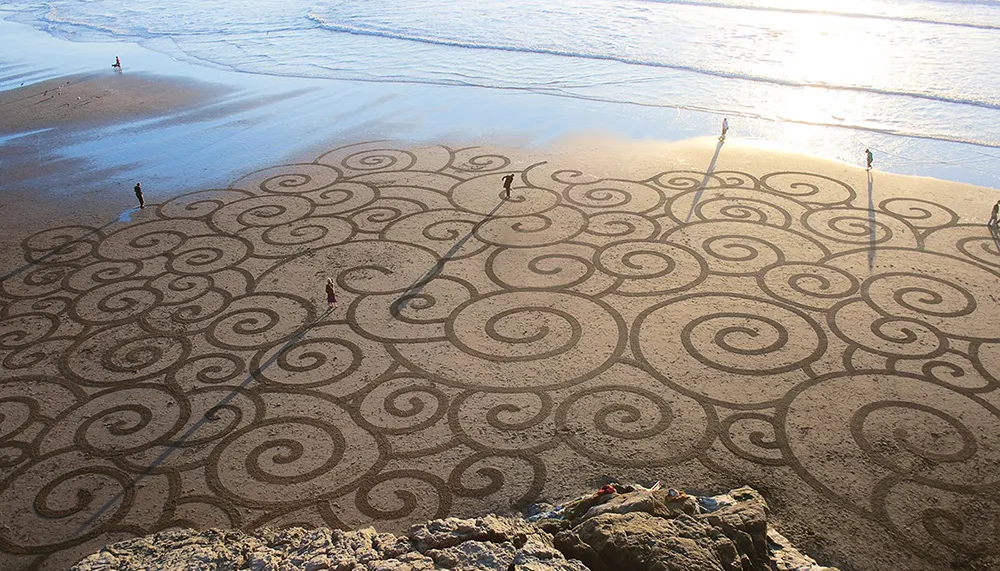 Land-Art-Ben-Heine-Blog_25_11zon