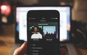 7 Cool Tips and Tricks for Spotify