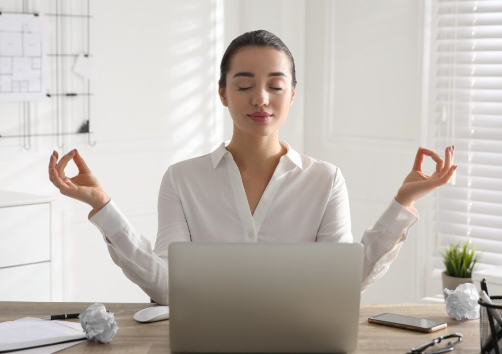 How You Can Use Technology to Help Manage Stress