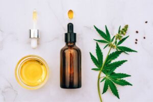 Effects and Potency: Comparing the Psychoactive and Therapeutic Effects of Delta-8 and Delta-10 THC